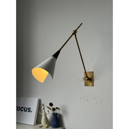 Nevola Wall Lamp