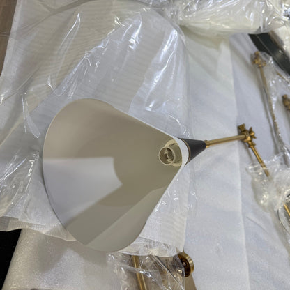 Nevola Wall Lamp