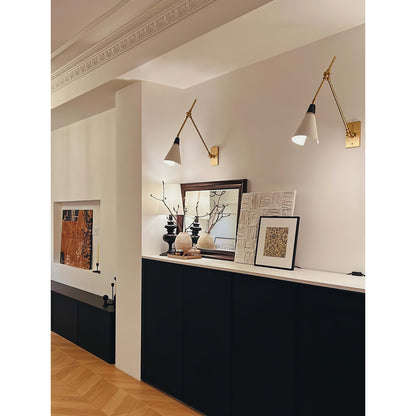 Nevola Wall Lamp