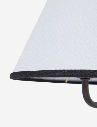 Hesen Wall Lamp