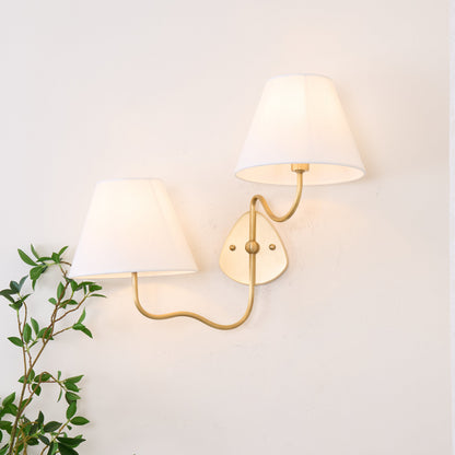 Hesen Wall Lamp