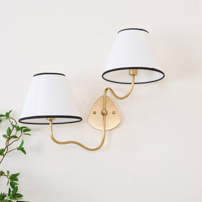 Hesen Wall Lamp