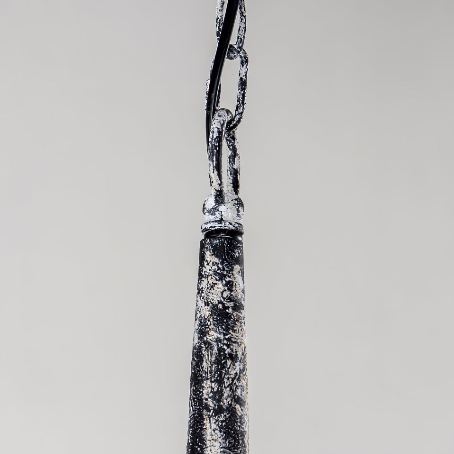 Esmune Pendant Lamp