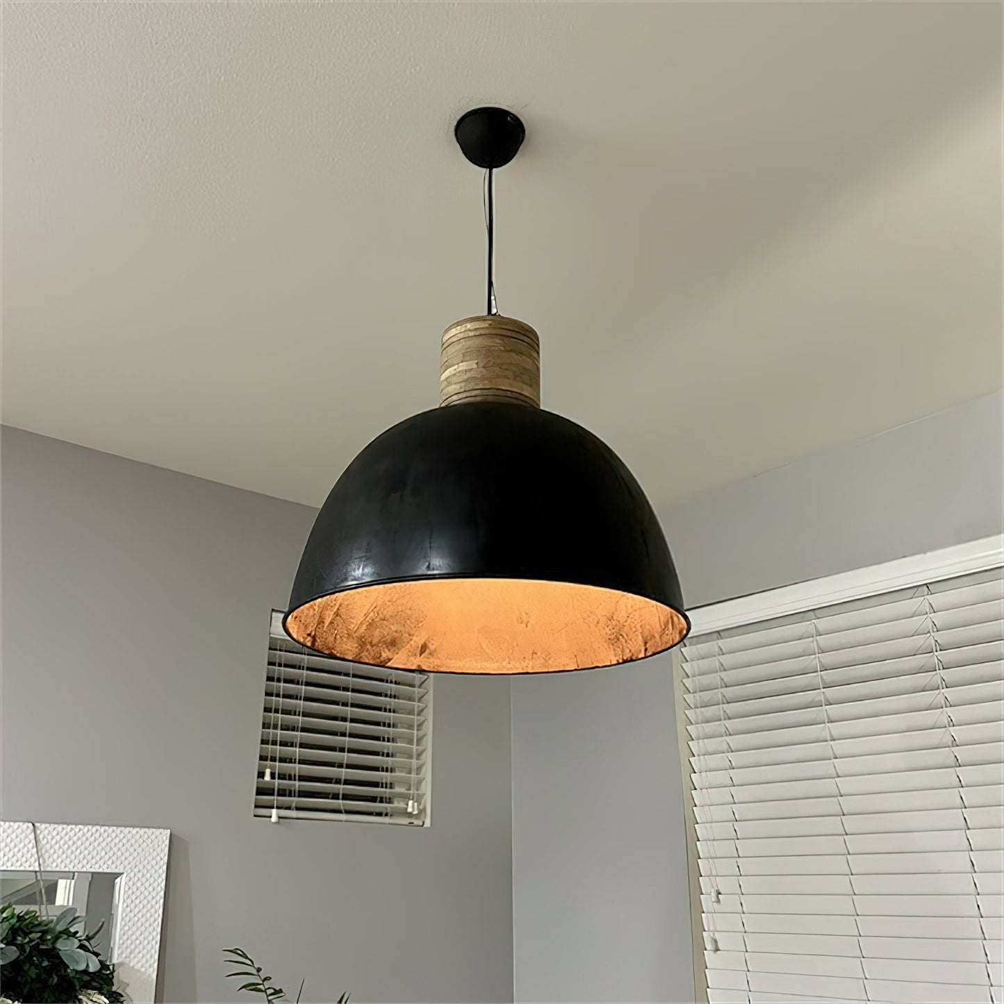 Esmune Pendant Lamp