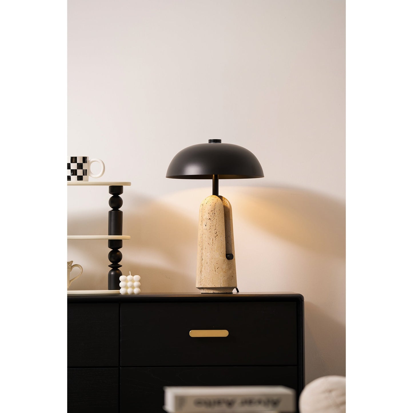 Gilika lid Table Lamp