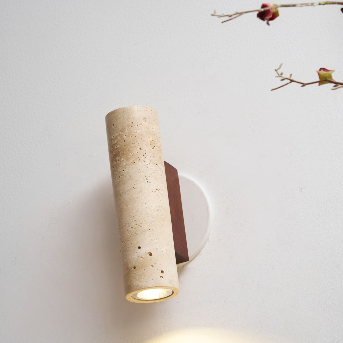 Islance Wall Lamp