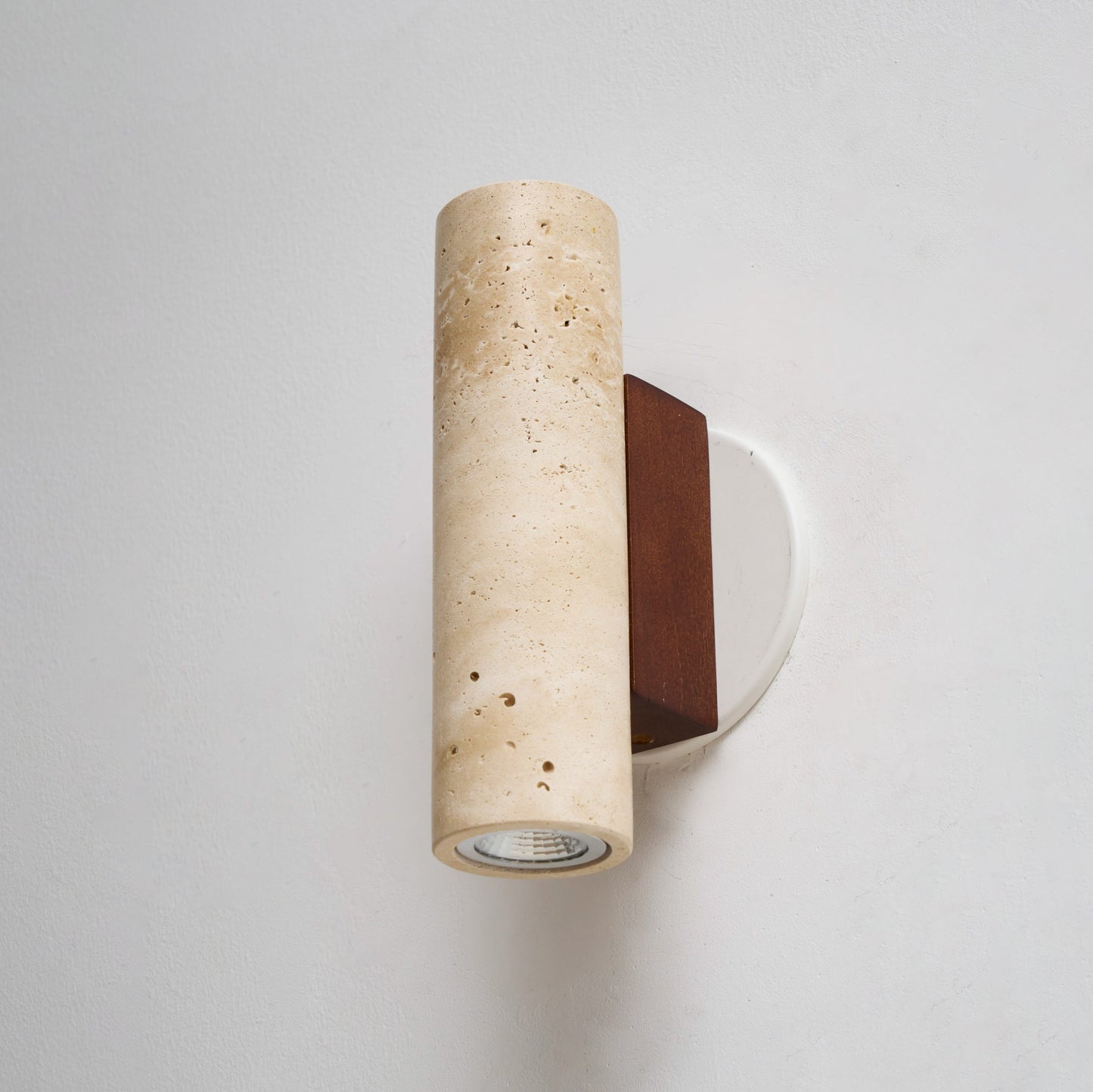 Islance Wall Lamp