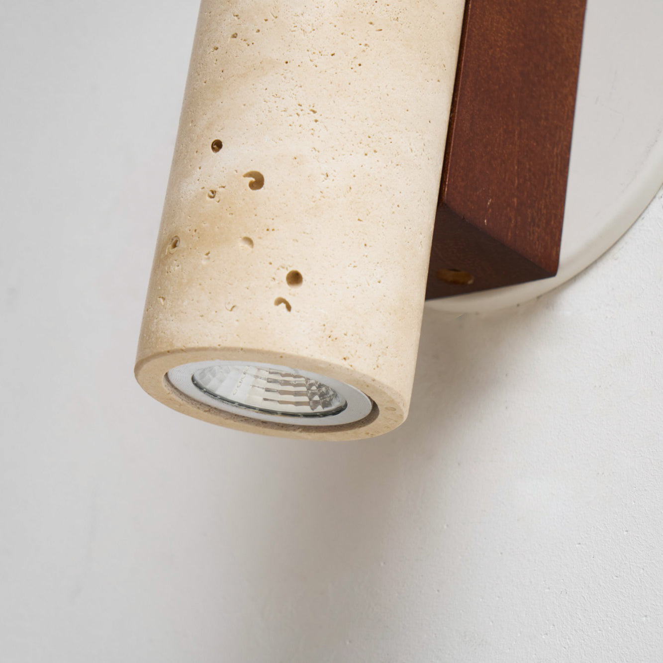 Islance Wall Lamp