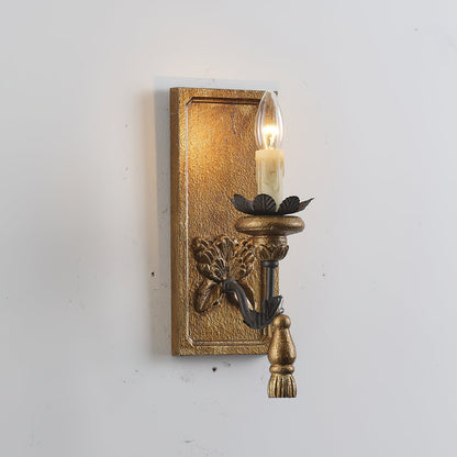 Carola Wall Lamp