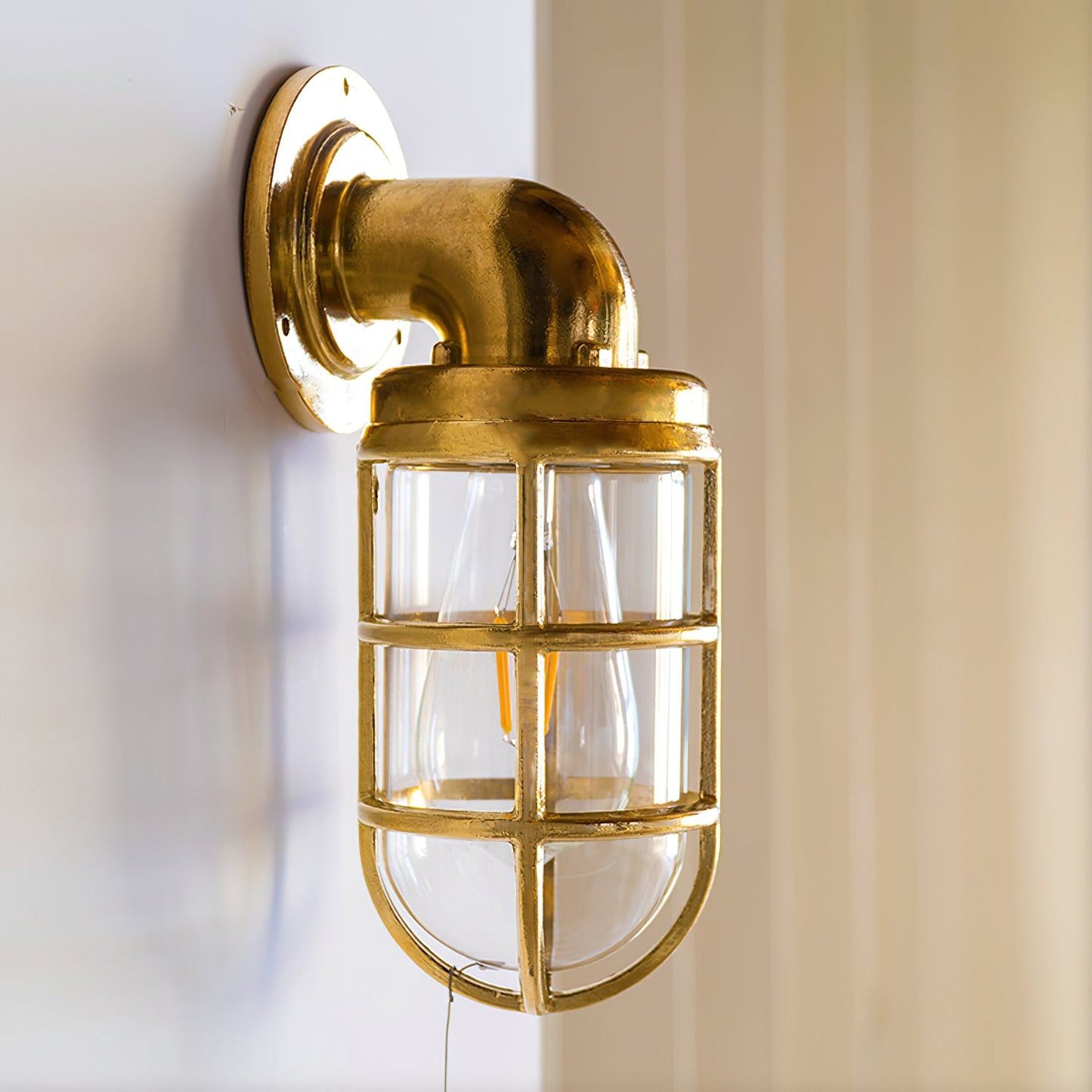Bolsward Wall Lamp
