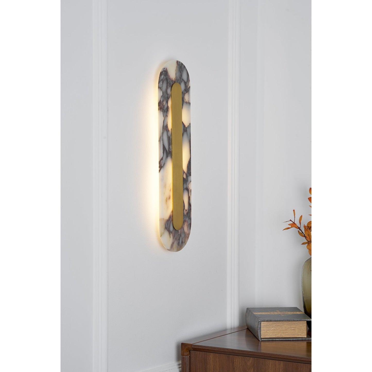 Yarola Wall Lamp