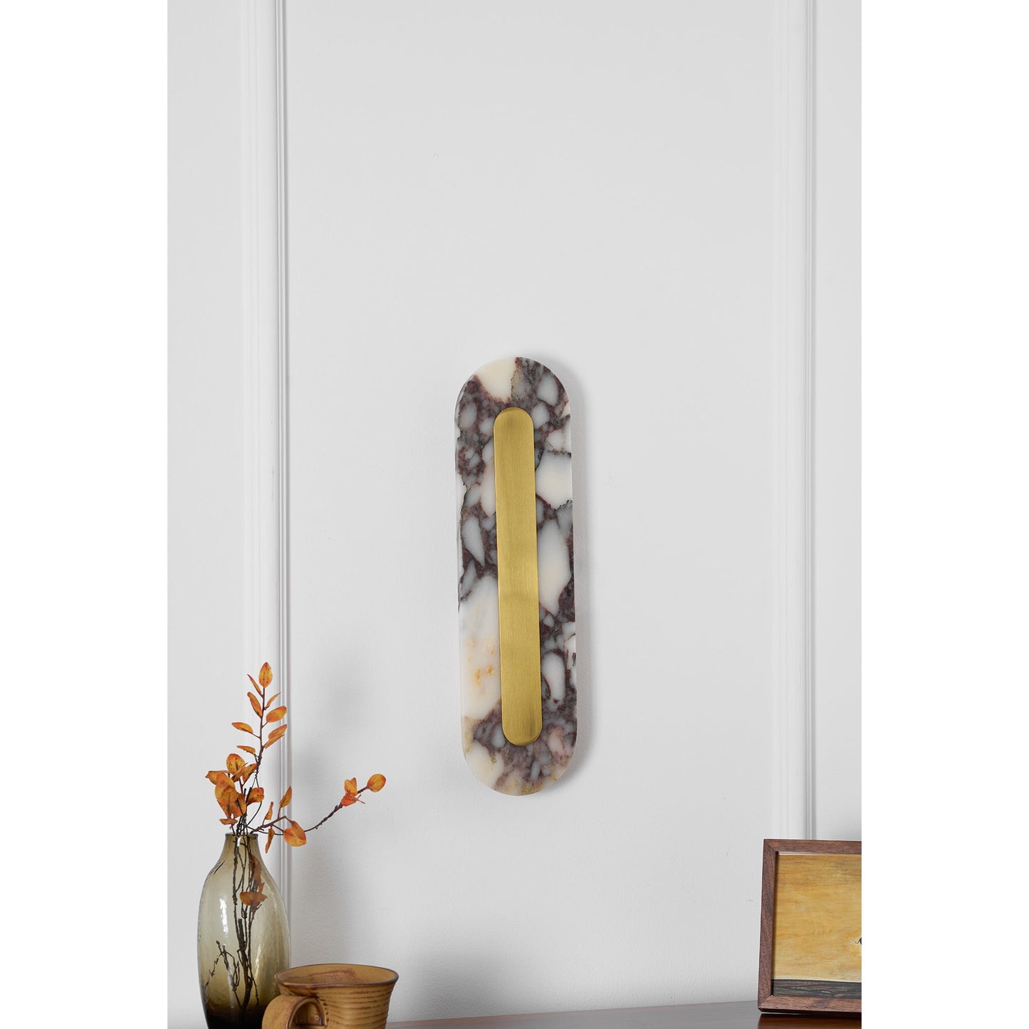Yarola Wall Lamp