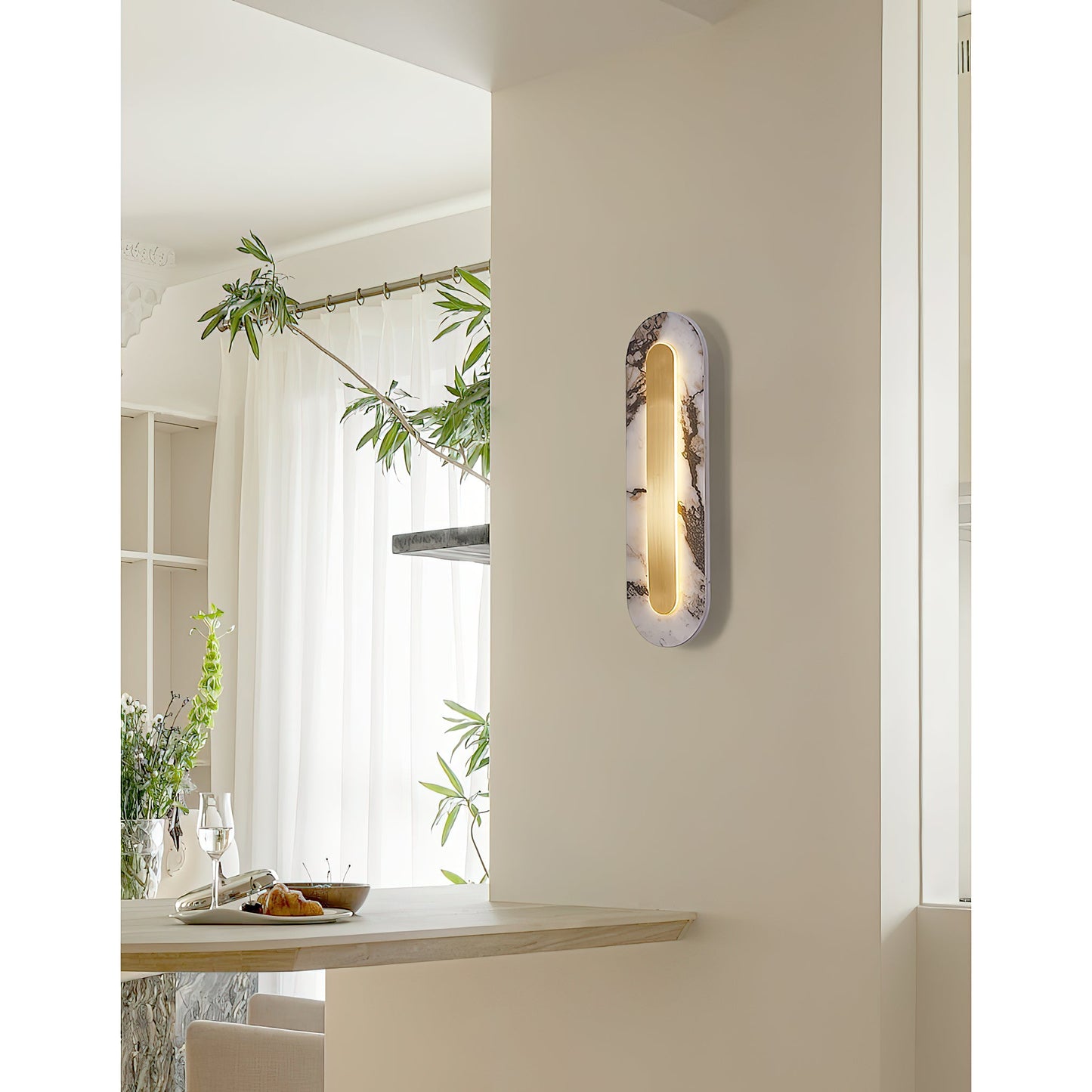 Yarola Wall Lamp