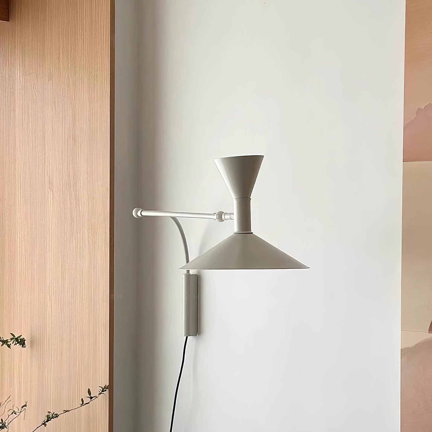 Quinance Swing Arm Plug-in Sconce