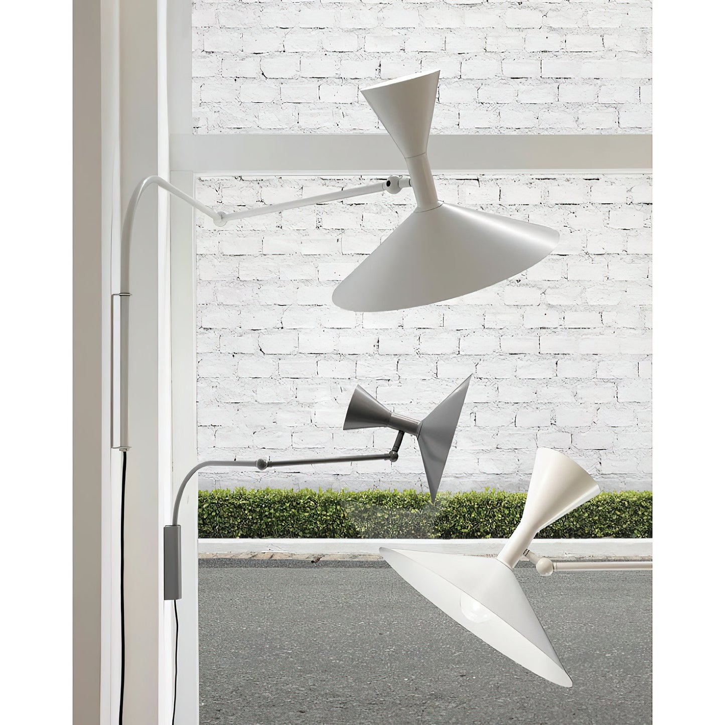 Quinance Swing Arm Plug-in Sconce