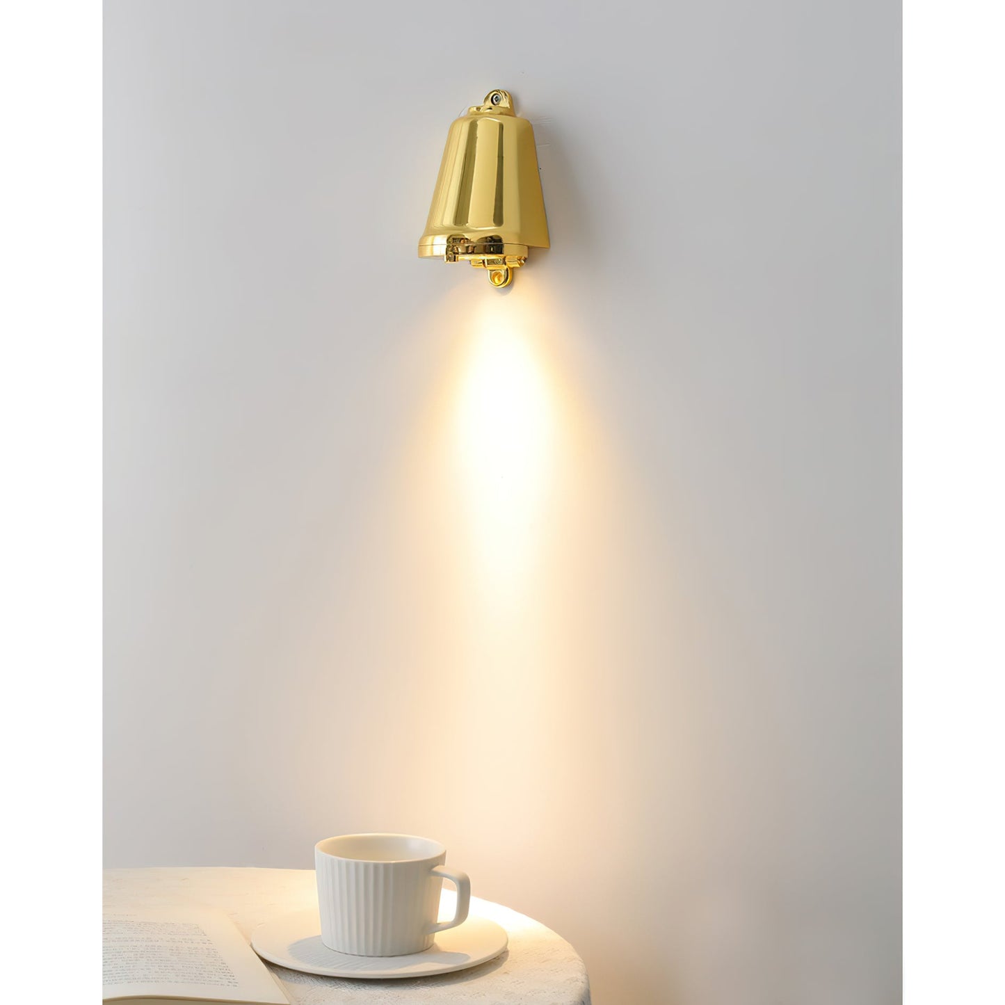 Solance Wall Lamp