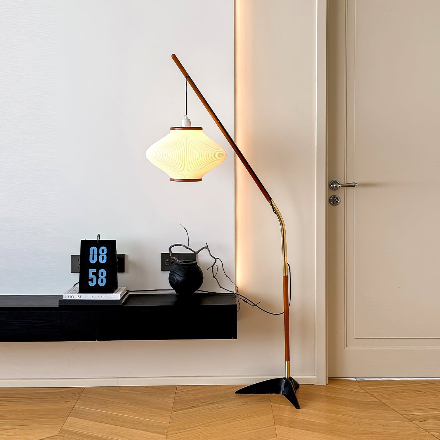 Islique Floor Lamp