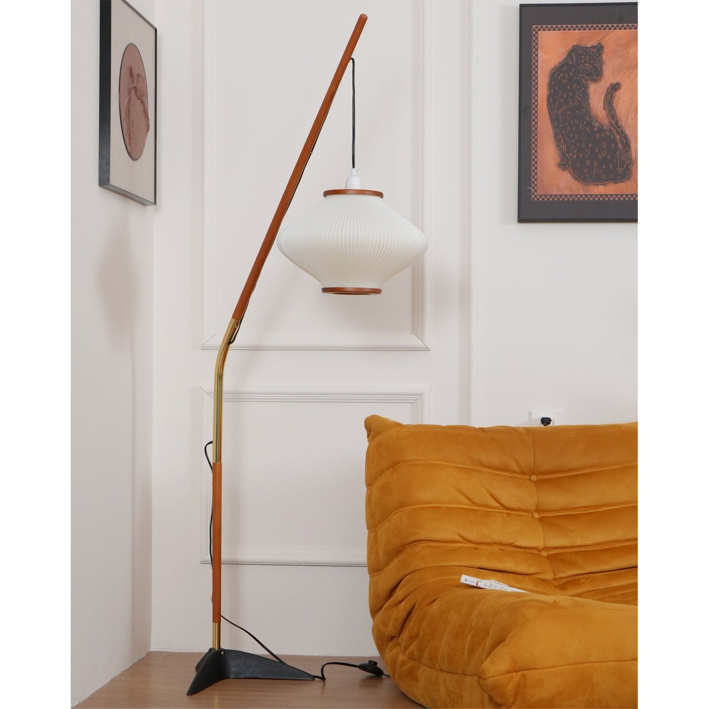 Islique Floor Lamp