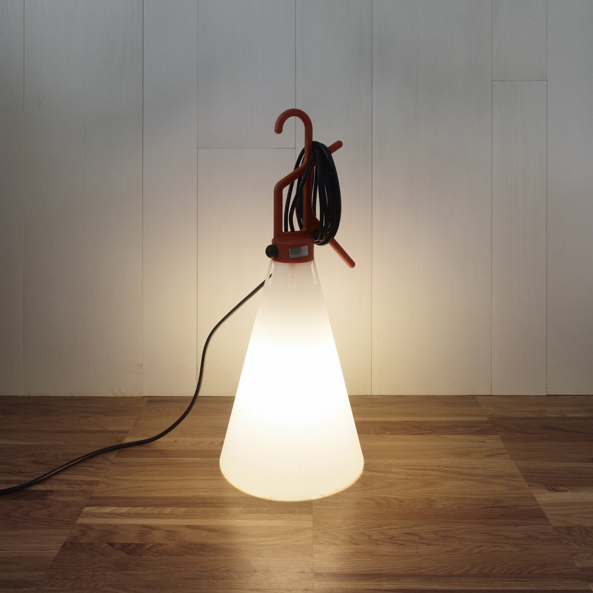 Nevien Table Lamp