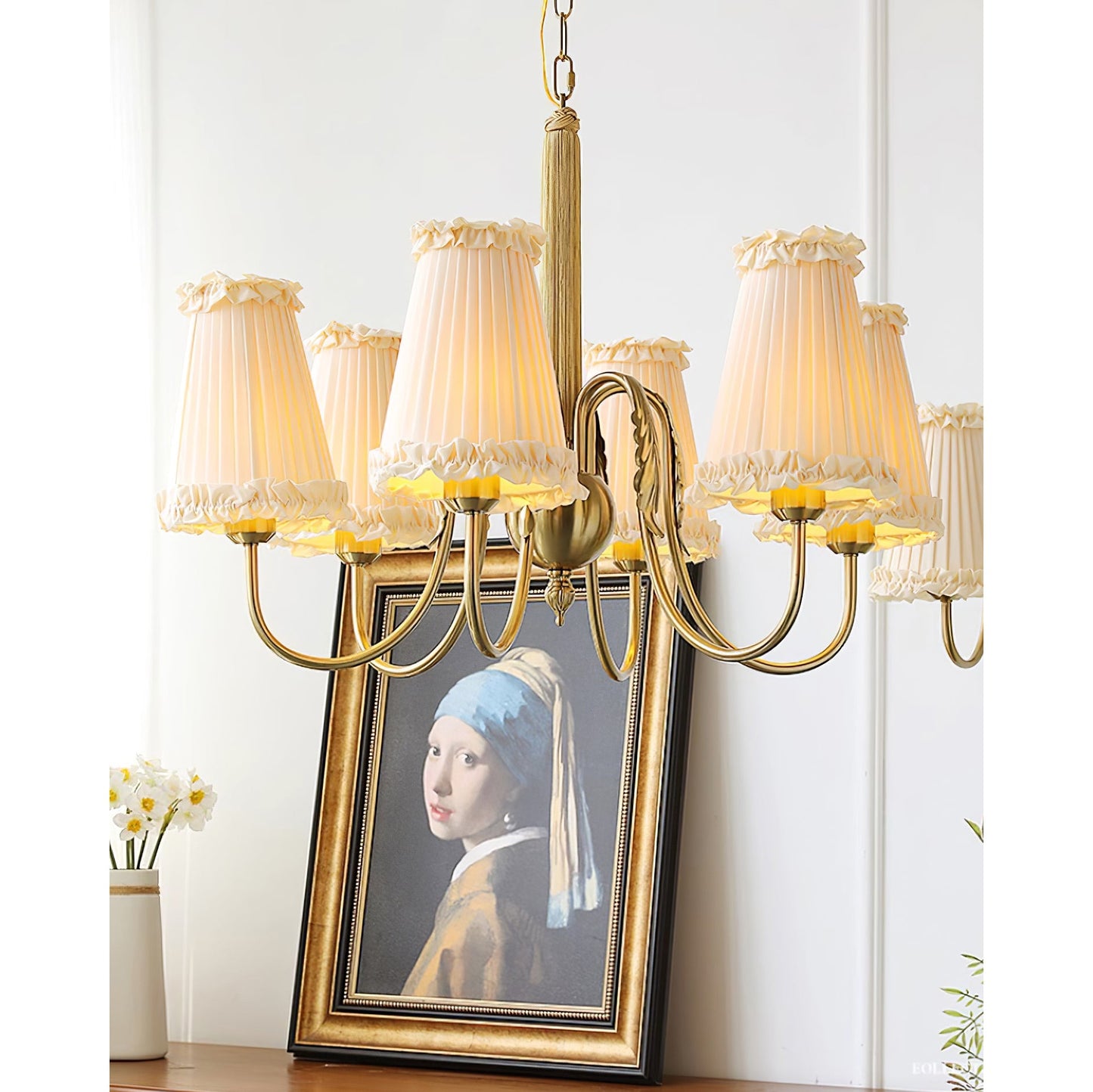Vesai Chandelier