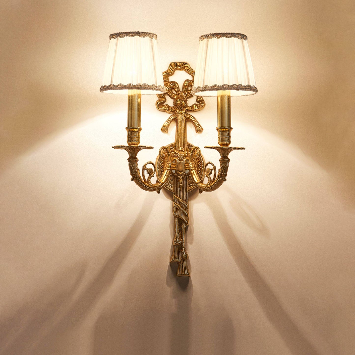 Norex Wall Lamp
