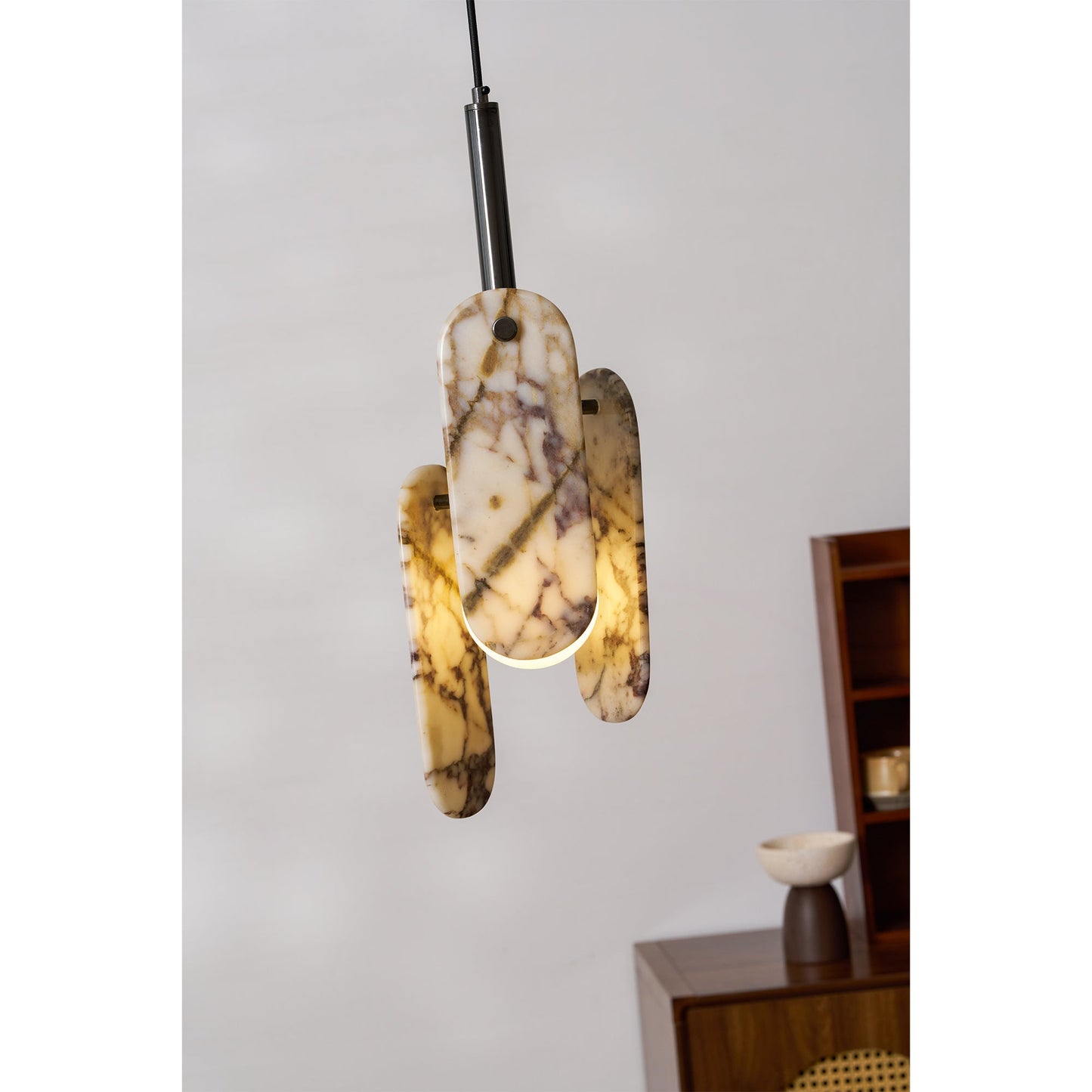 Dahlia Marble Pendant Lamp