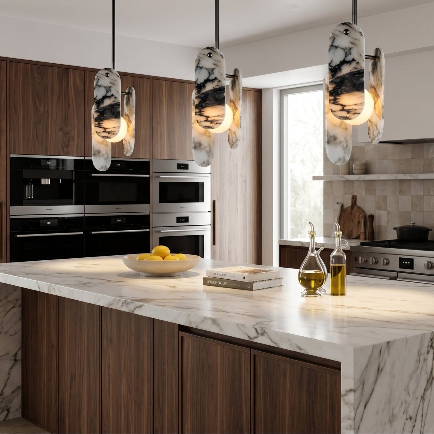 Dahlia Marble Pendant Lamp