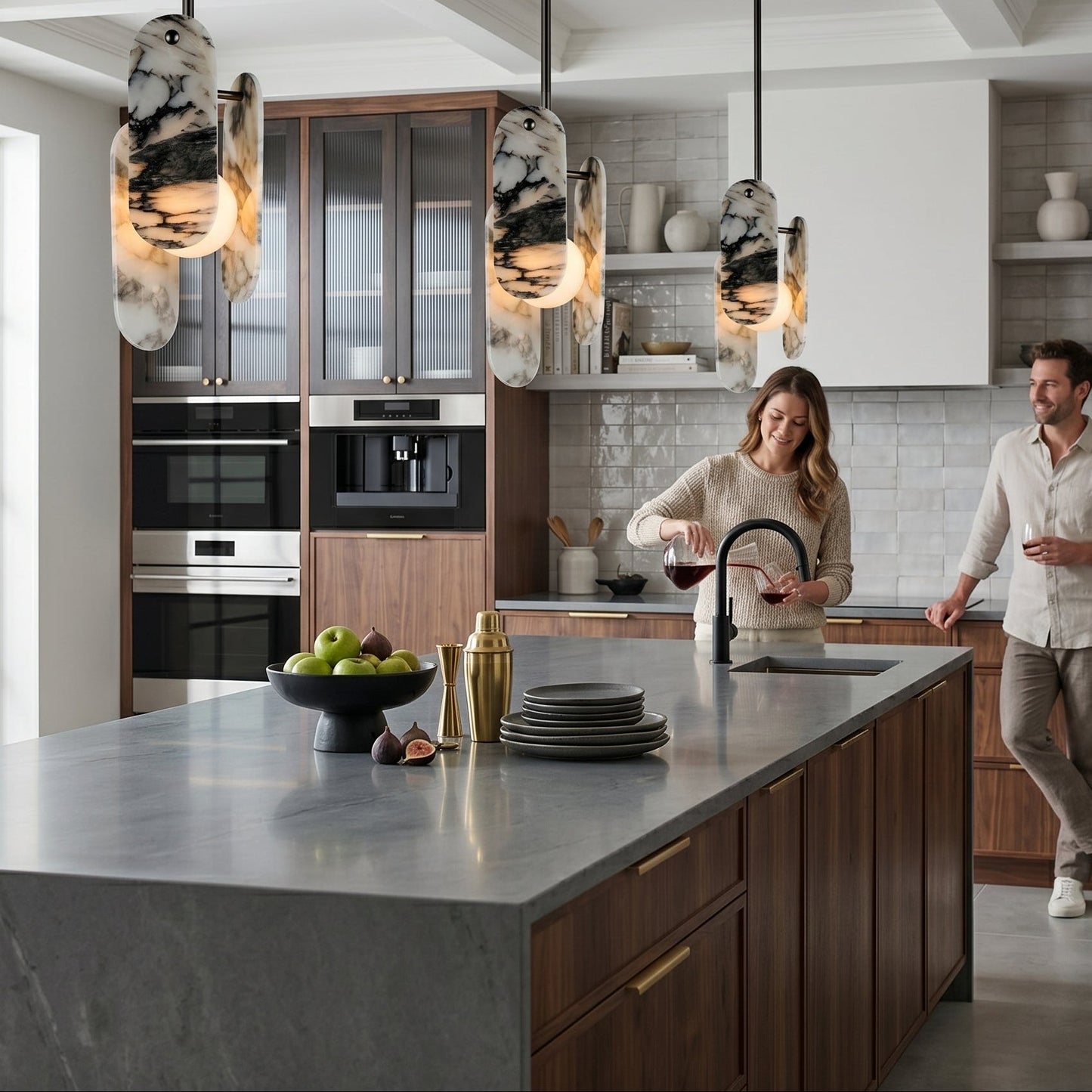 Dahlia Marble Pendant Lamp