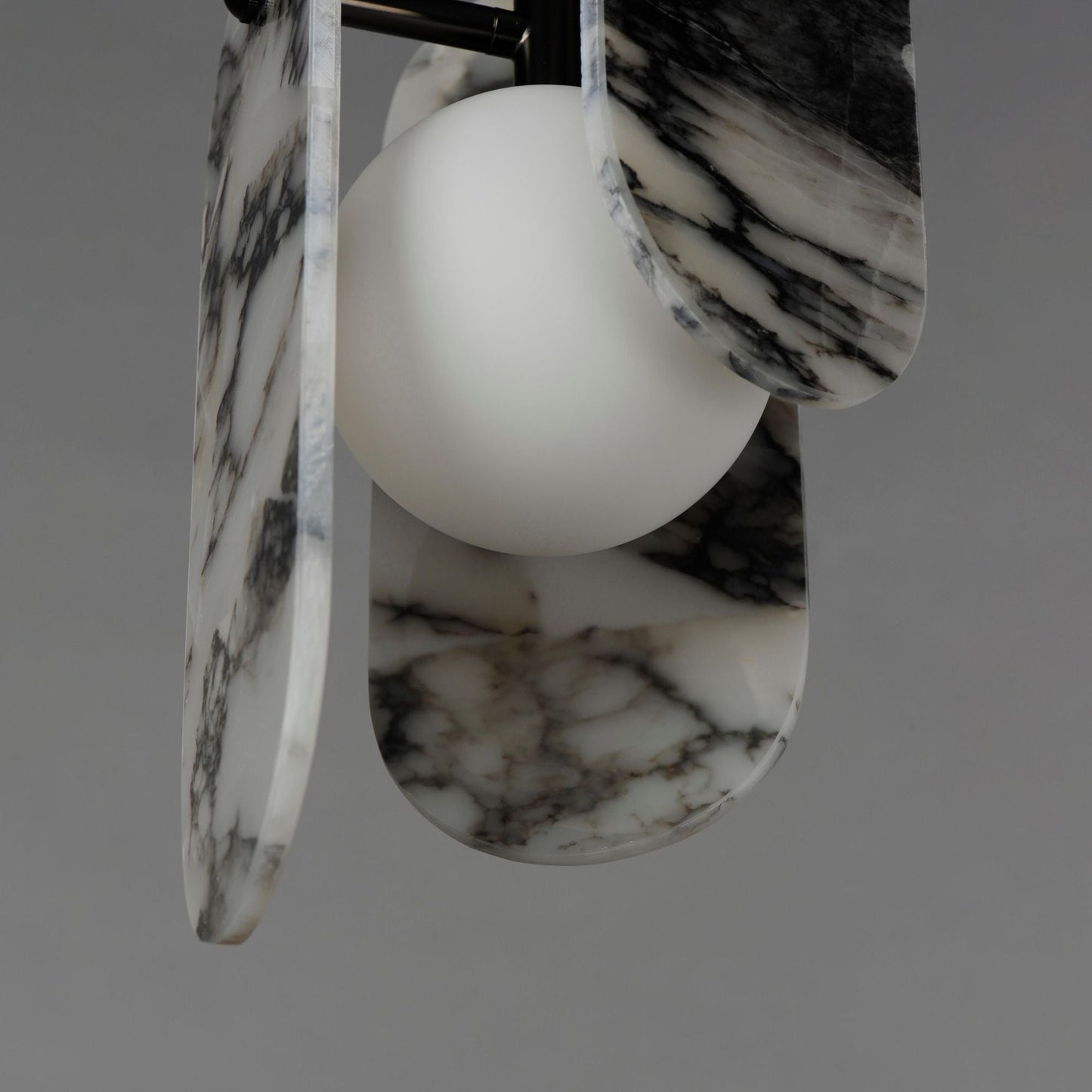 Dahlia Marble Pendant Lamp
