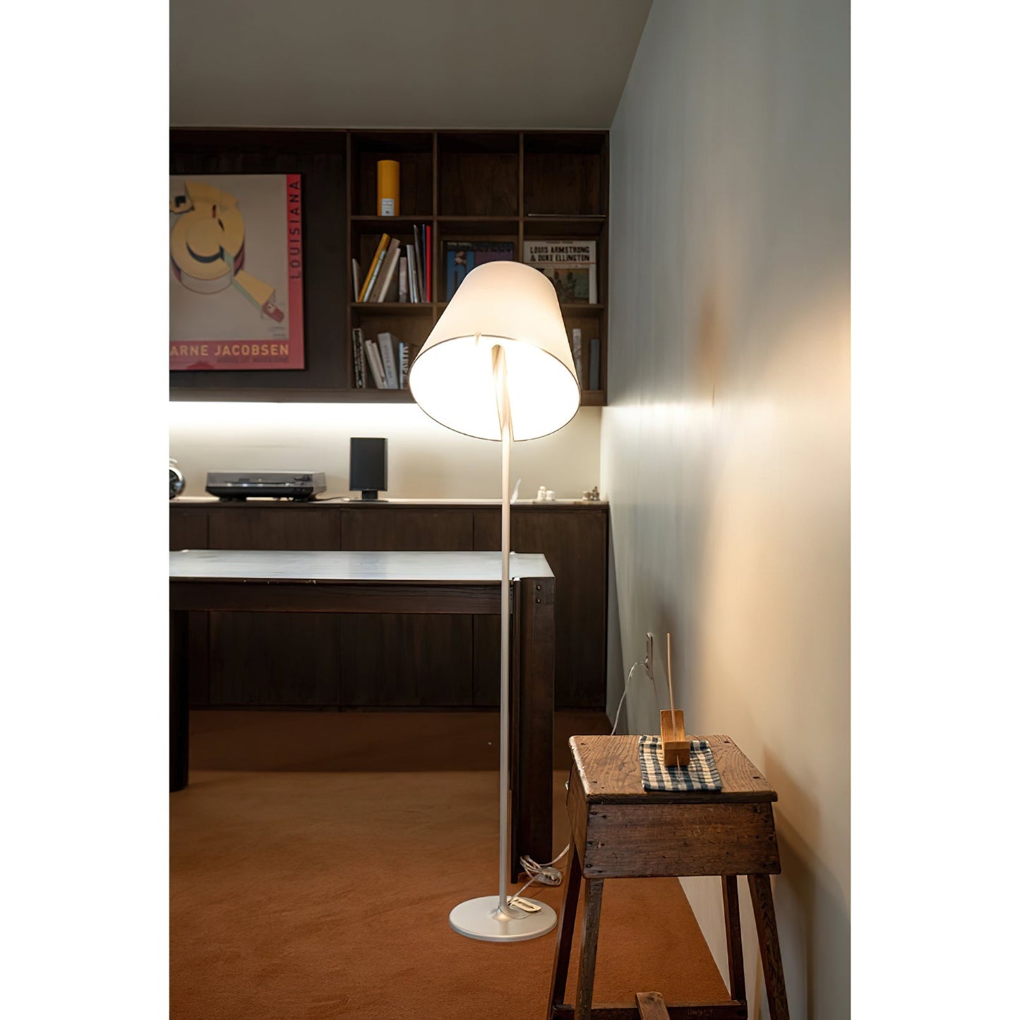 Mara Floor Lamp