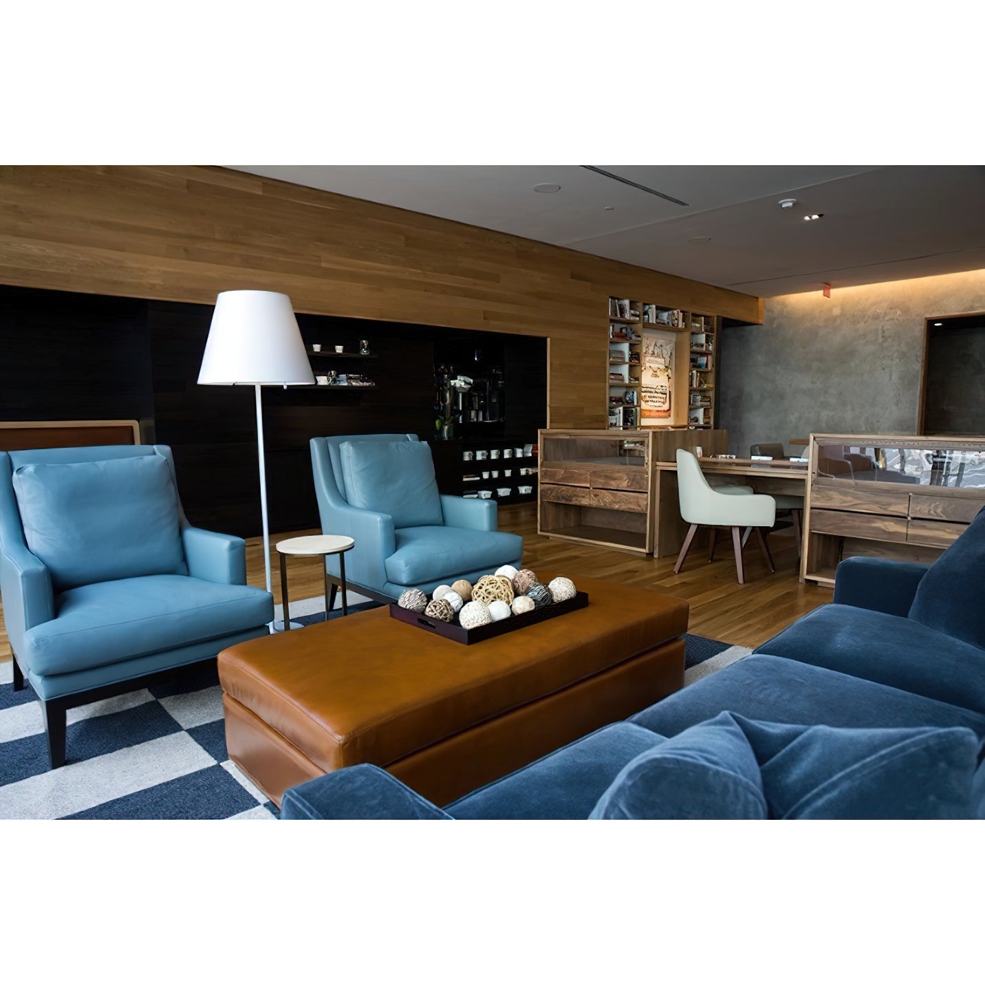 Mara Floor Lamp