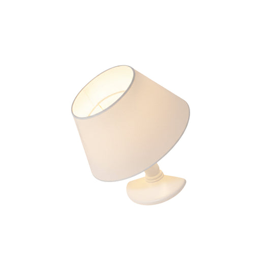 Mara Wall Lamp