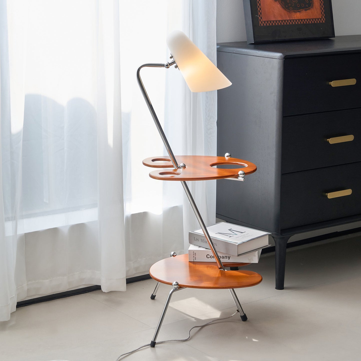 Lysique Floor Lamp