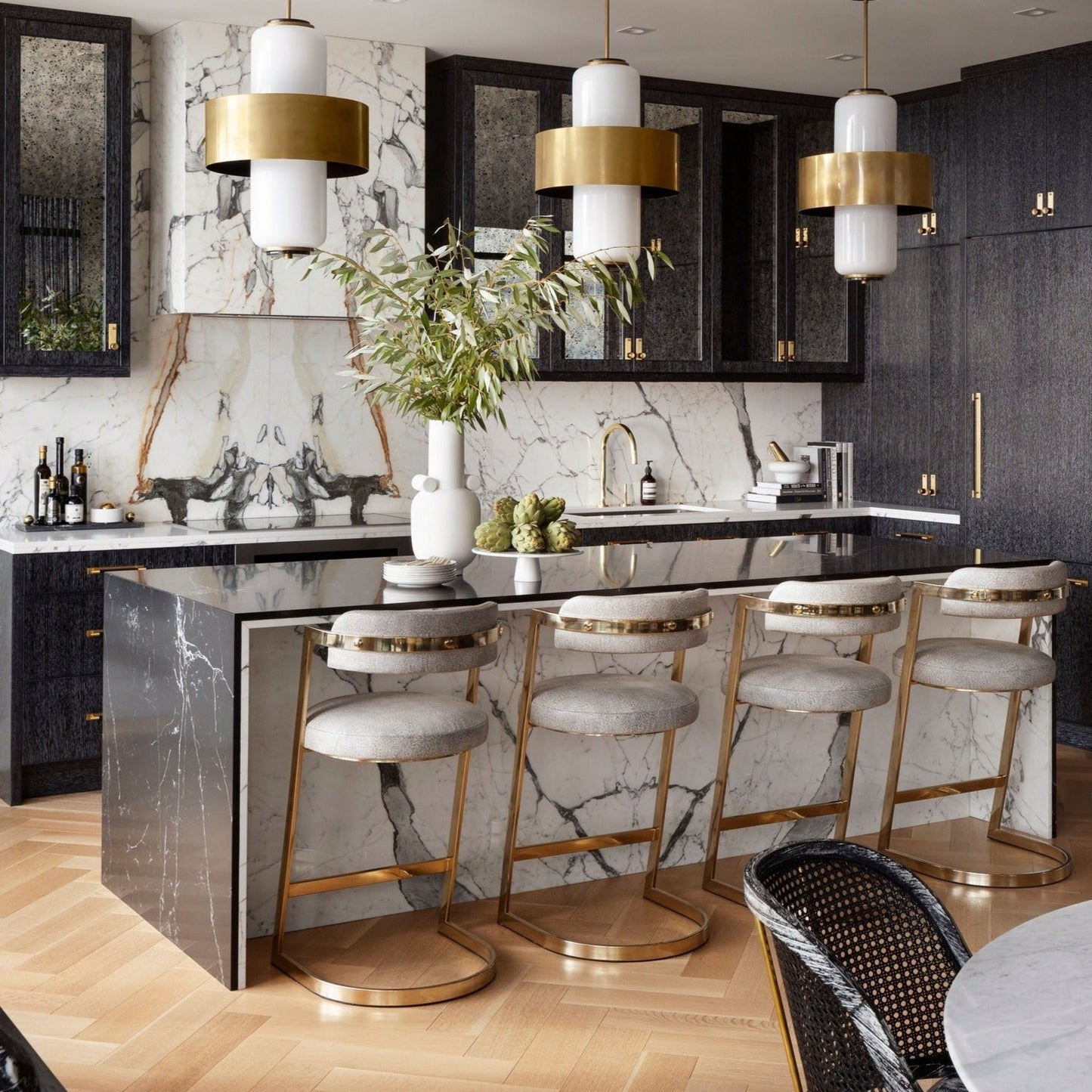 Jovine Pendant Lamp