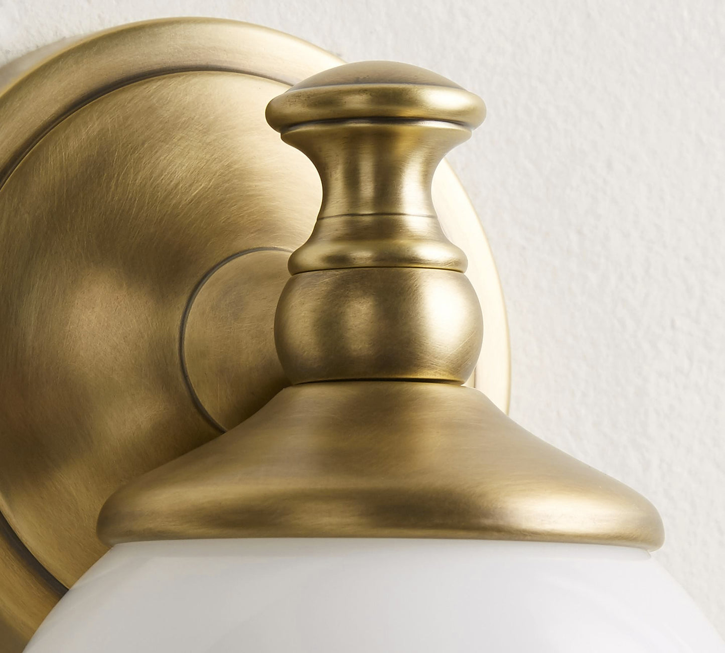 Daphne Short Arm Sconce