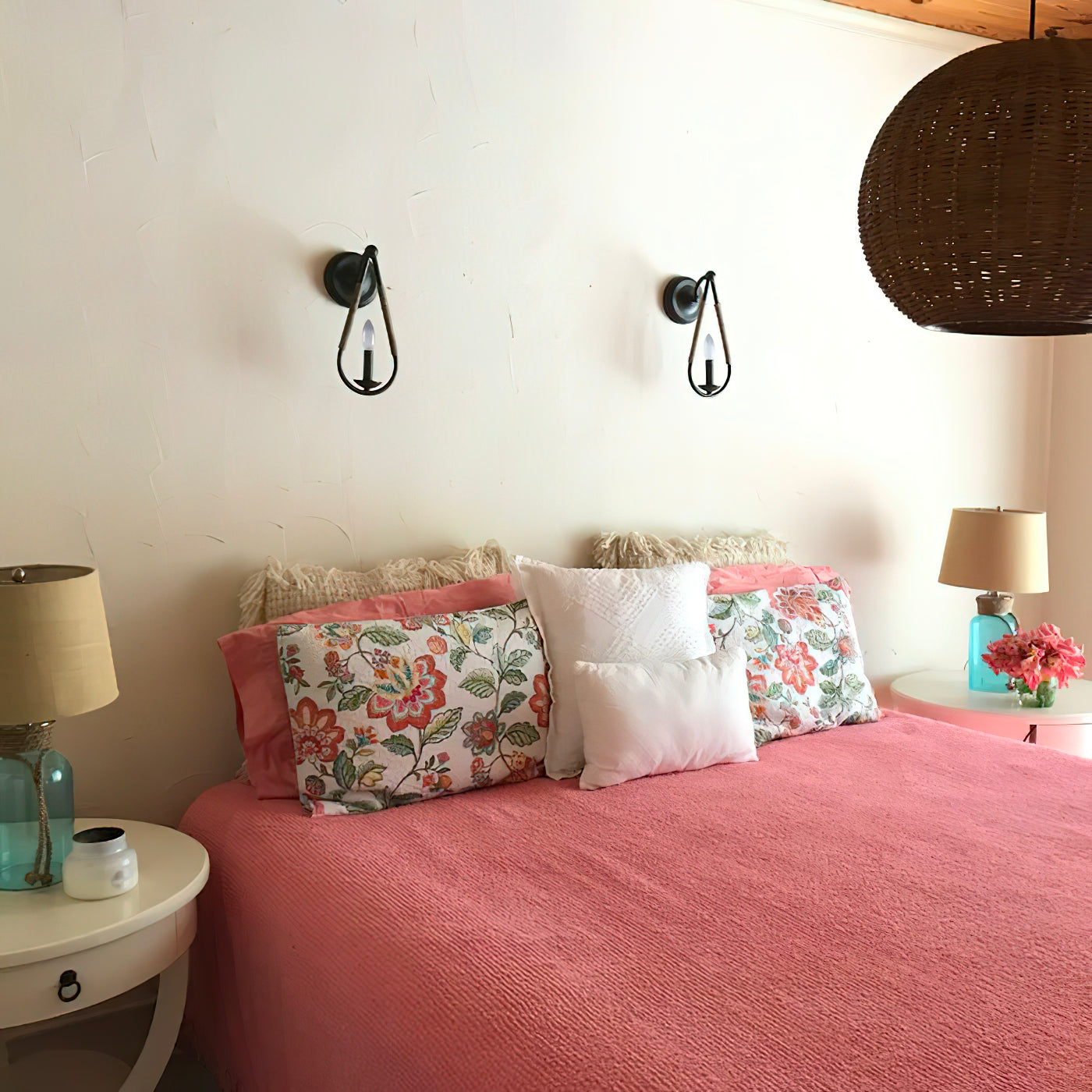 Serique Wall Lamp