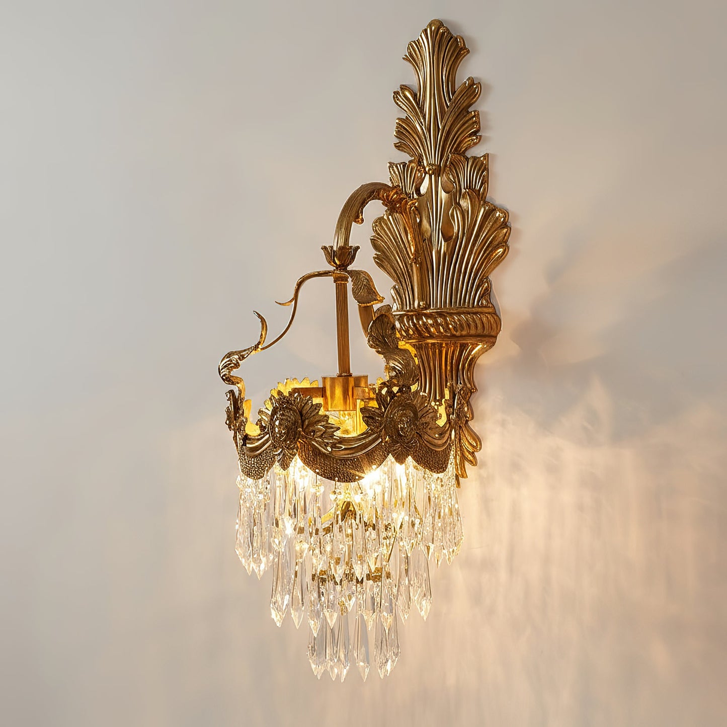 Kirique Brass Wall Lamp