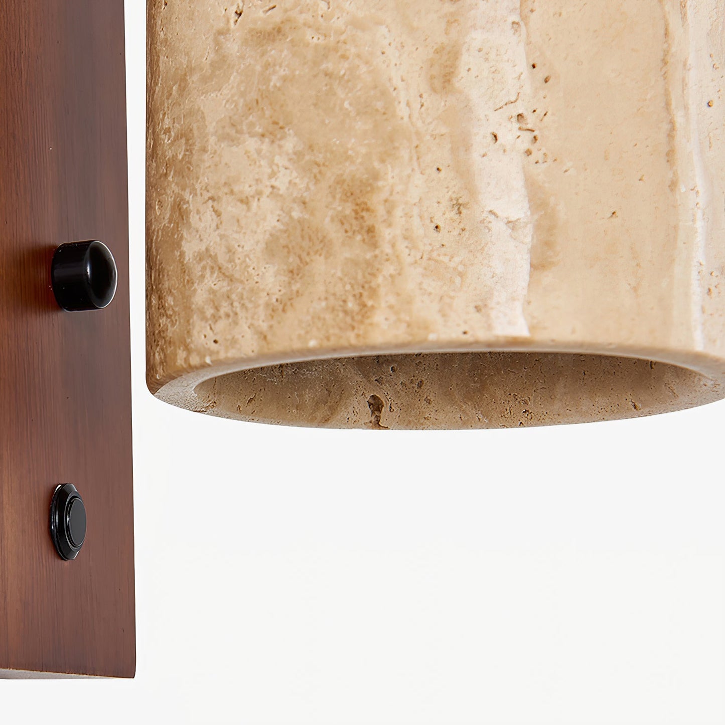 Nevique Wall Lamp