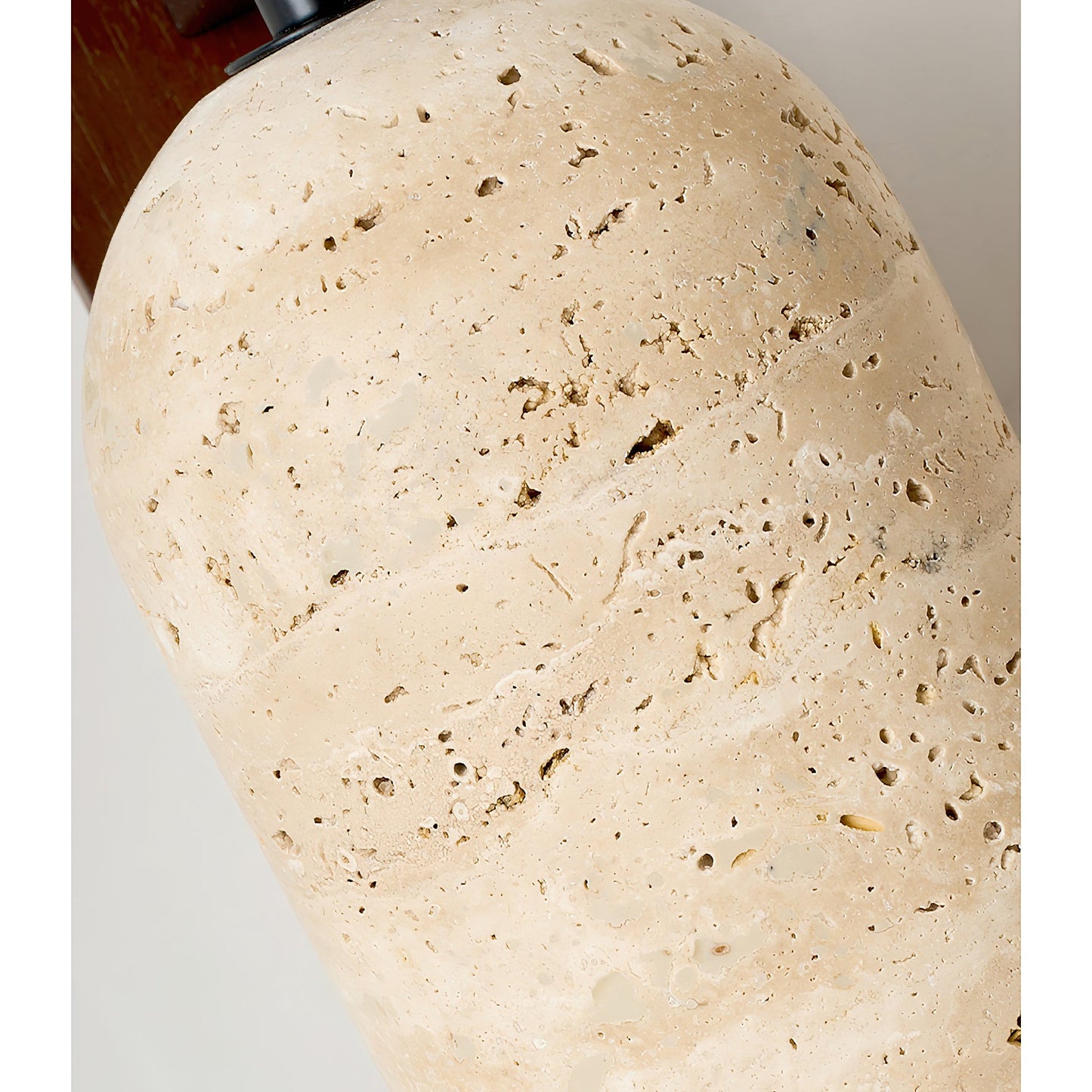 Nevique Wall Lamp