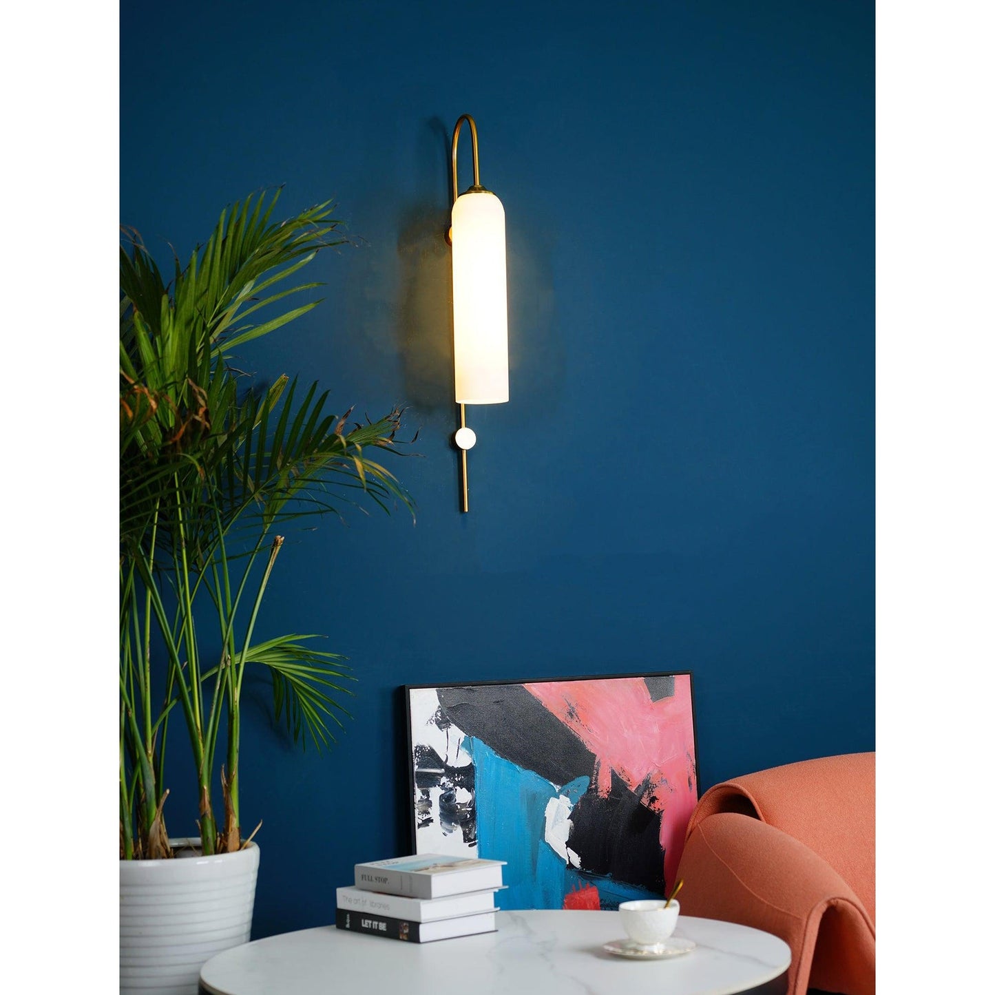 Modern Glass Vertical Wall Lamp