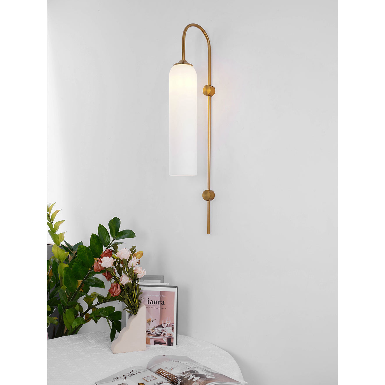Modern Glass Vertical Wall Lamp