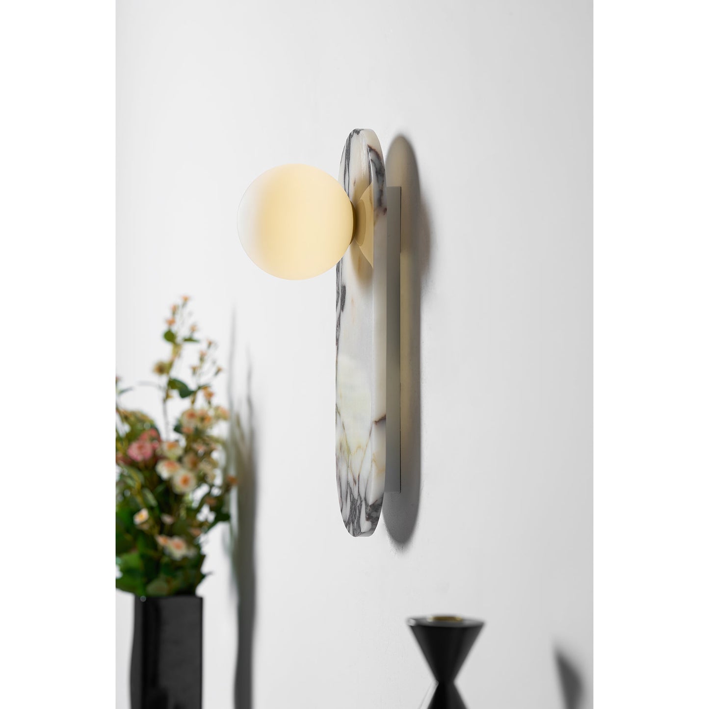 Bela Marble Wall Lamp