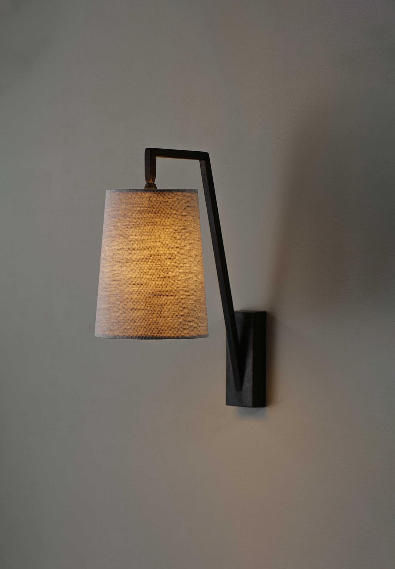 Kesune Wall Lamp