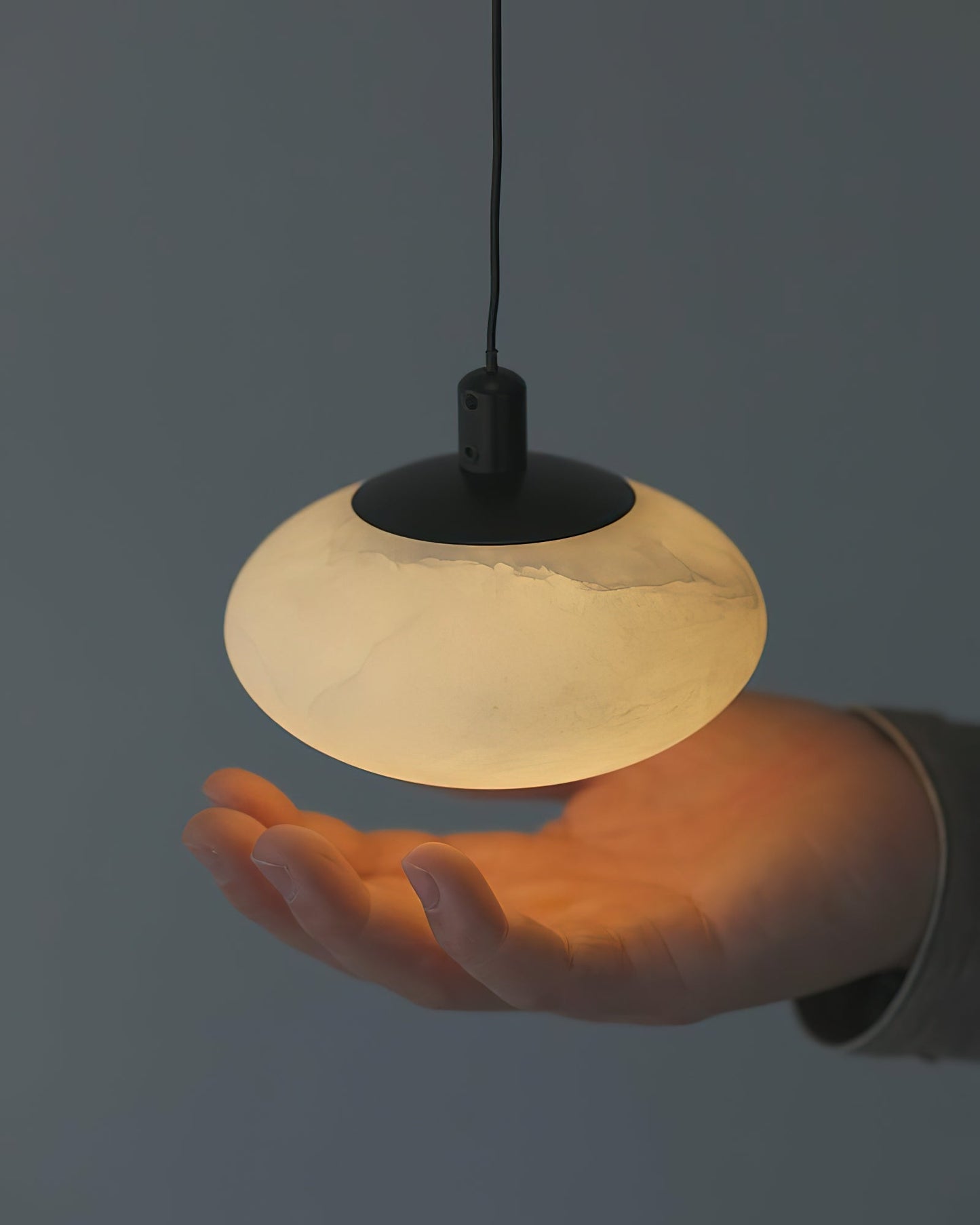 Esmique Alabaster Pendant Lamp