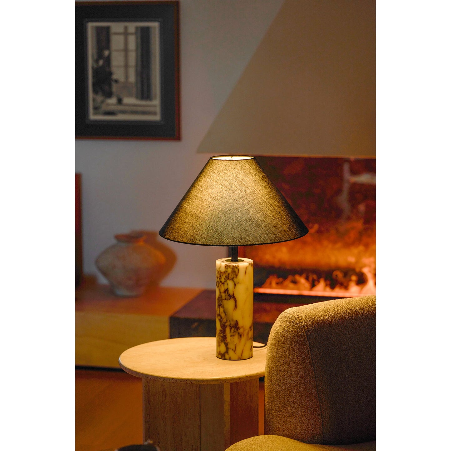 Velai Table Lamp