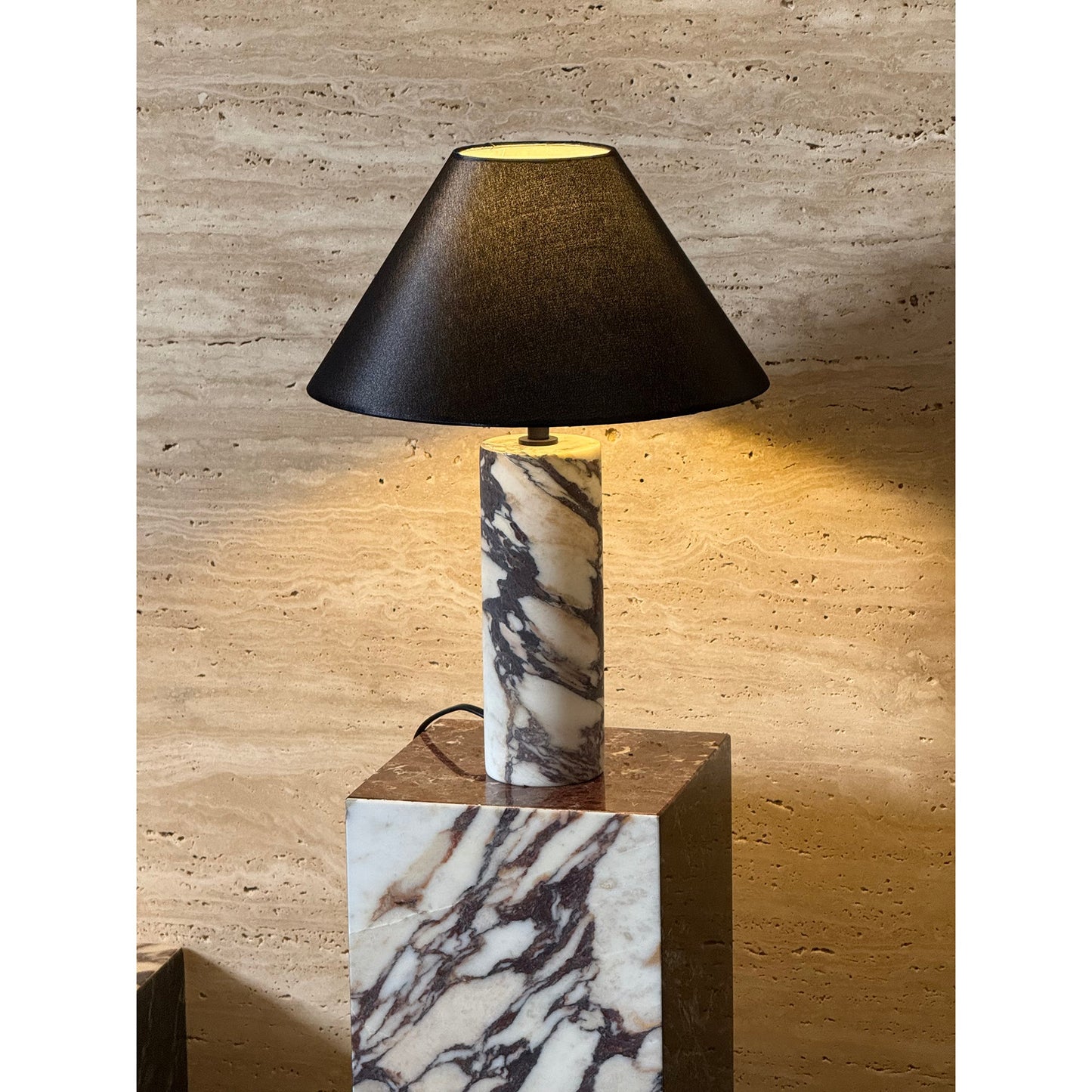 Velai Table Lamp