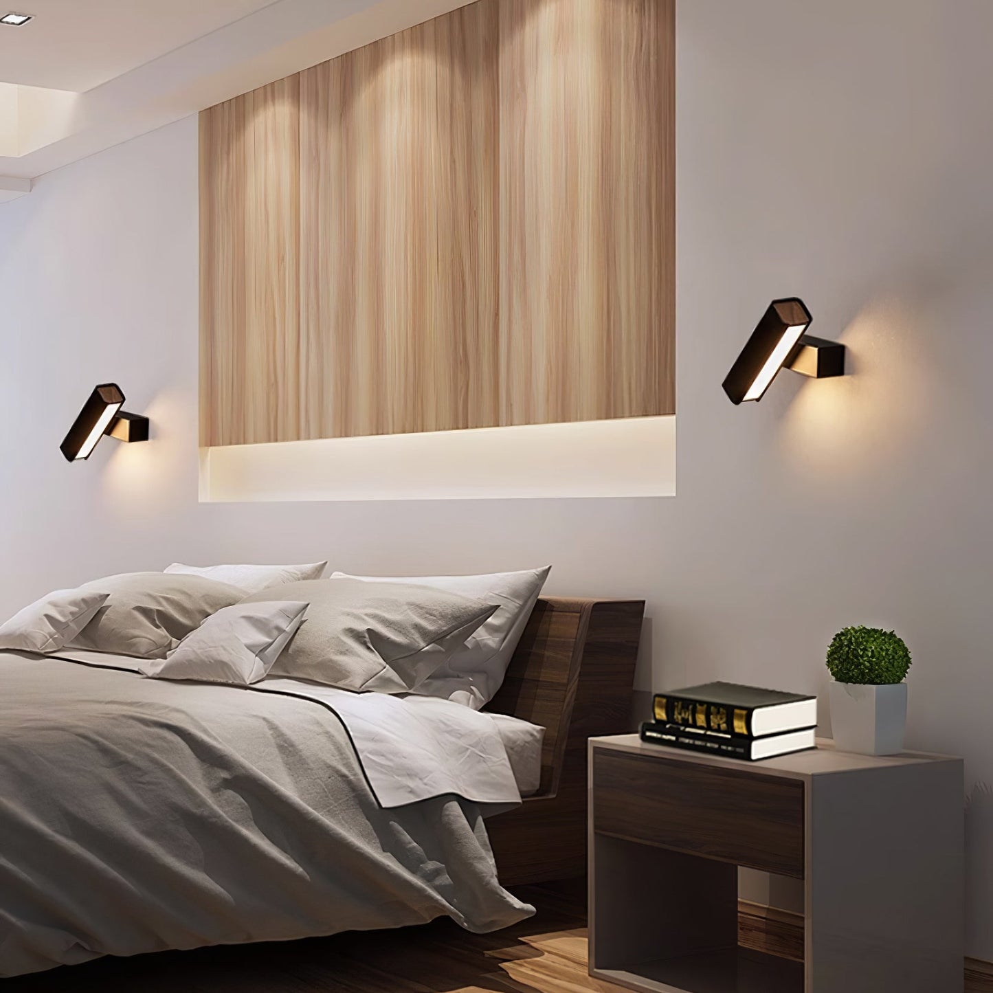 Halique Rotating Wall Lamp