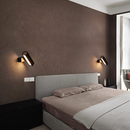 Halique Rotating Wall Lamp
