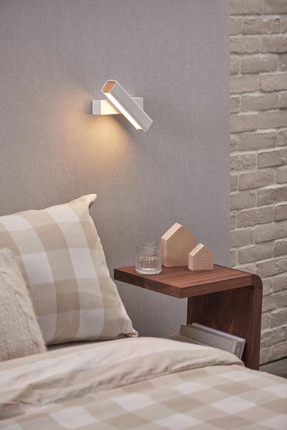 Halique Rotating Wall Lamp
