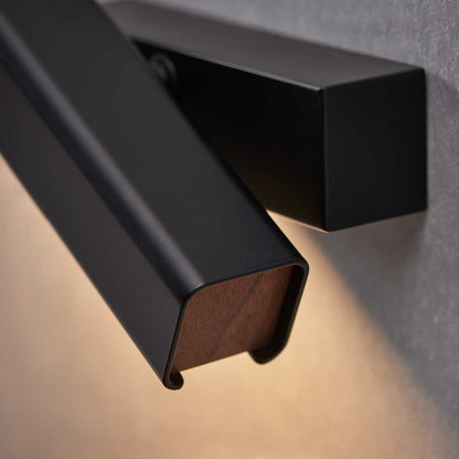 Halique Rotating Wall Lamp